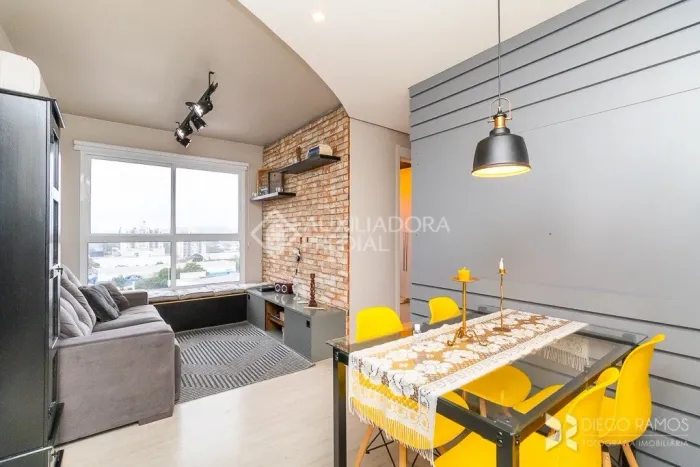 Apartamento mobiliado 2 quartos com suíte no bairro Cavalhada