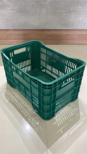 Caixas agrícolas na cor verde R$39,00