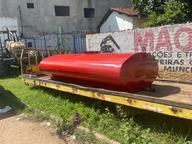 Tanque pipa 4.000L para caminhão 3/4