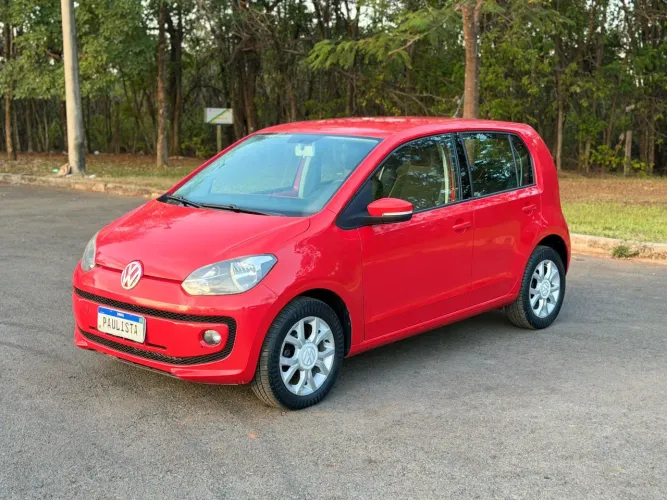 Volkswagen Up! High 1.0 Total Flex 12V 5P 2015