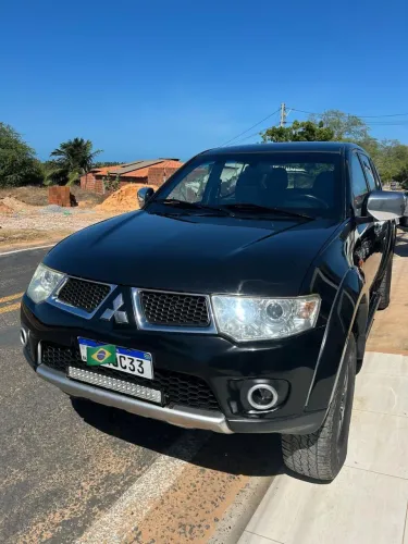 Mitsubishi L200 Triton HPE 3.2 CD TB Int.diesel AUT 2013