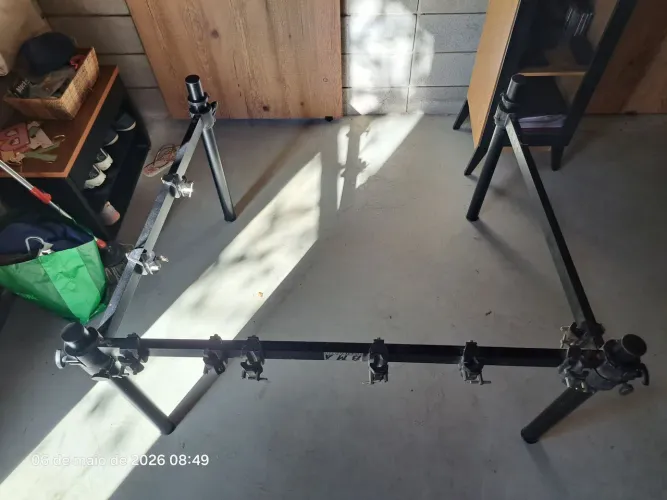 RACK BATERIA 3 LADOS BMA ALUMINIO NAVAL 9 CLAMPS  KIT