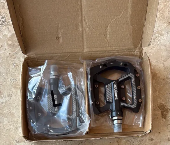 Pedal Flat Shimano