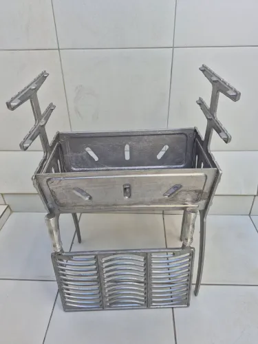 Churrasqueira Aluminio com Acessórios