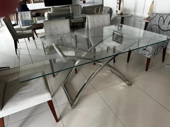 Mesa de Jantar em Aço Inox com Tampo de Vidro Temperado - 1,70m