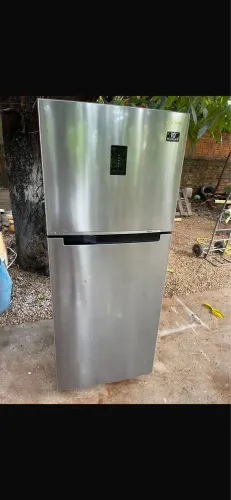 Geladeira Samsung 350 litros frosfree