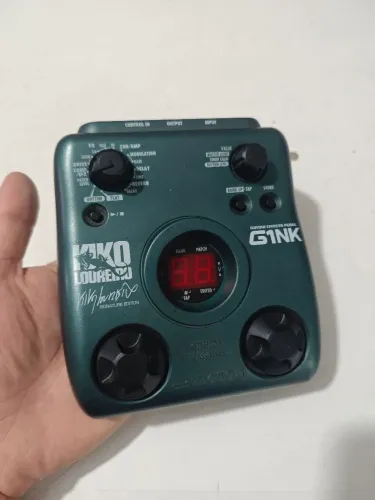 Pedaleira Zoom G1 NK Kiko Loureiro
