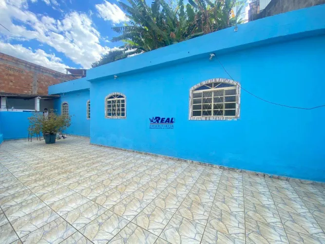 Excelente casa para locação no Bairro Olaria!