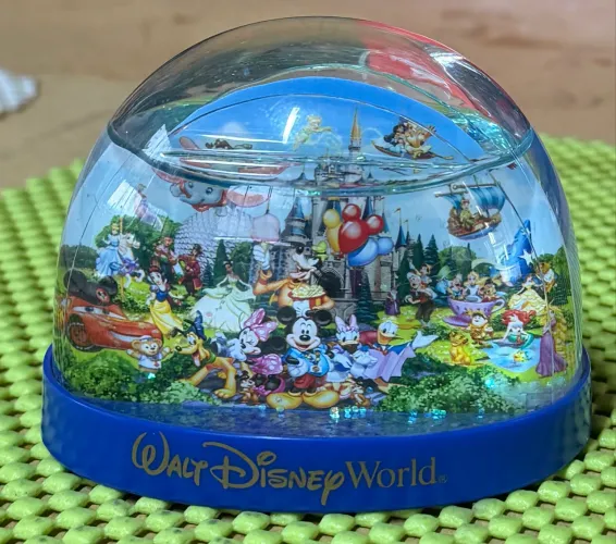 Globo de neve Disney