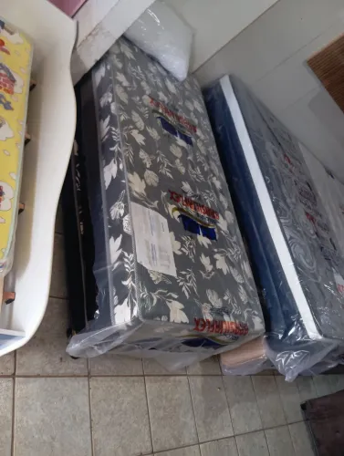Cama box solteiro com auxiliar