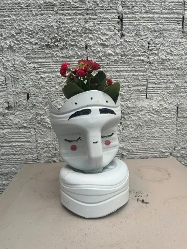 PLANTAS E ARRANJOS DECORATIVOS ARTESANAIS (ACEITAMOS ENCOMENDAS)