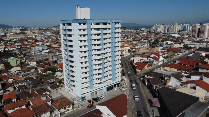 Cobertura A VENDA EM BARREIROS