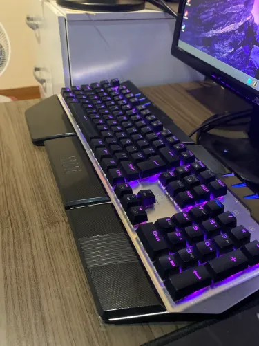Teclado mecânico ! Swift azul ! Marca - nêmesis 