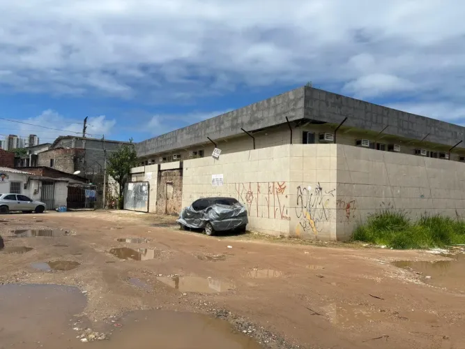 Terreno para venda na Imbiribeira, Recife-PE Amplo lote de 1.892,00 m² disponível agora!