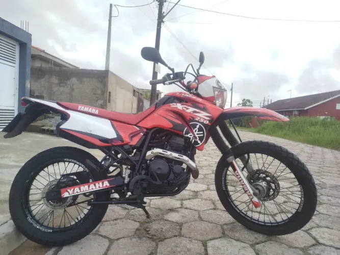 Yamaha Lander 250 2007 verm