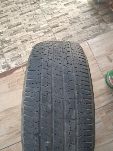 Pneu feristone 205/50r17