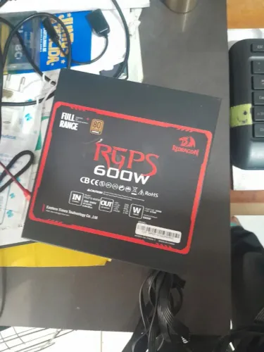 Fonte redragon 600w LEIA A DESCRIÇÃO