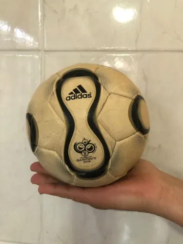Mini bola copa teamgeist 2006 Alemanha original rara colecionável 