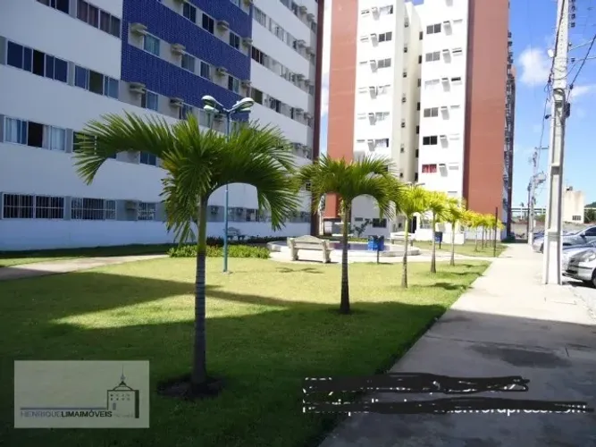 Quarto para menina disponível em apartamento mobiliado proximo à UFAL