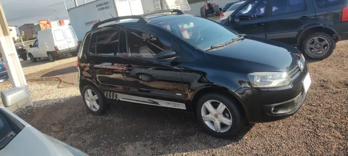 Volkswagen Fox 1.0 MI Total Flex 8V 5P 2011