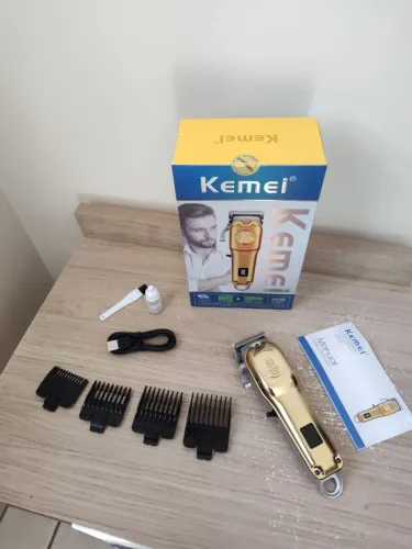 Máquina De Cortar Cabelo Sem Fio Kemei