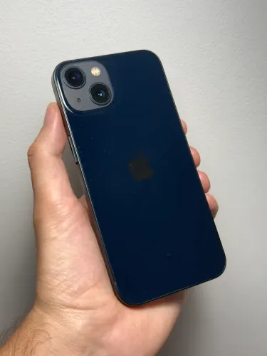 iPhone 13
