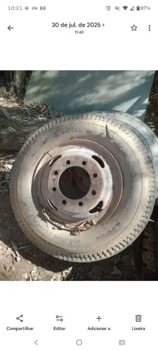Vendo 4 rodas com peneu de caminhão 22.5
