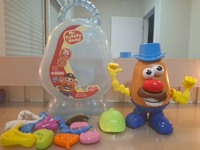 Boneco sr. Batata com acessórios 
