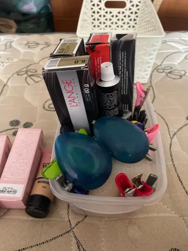 Presilha,tinta pra cabelo baby lis aparador de ponta dupla