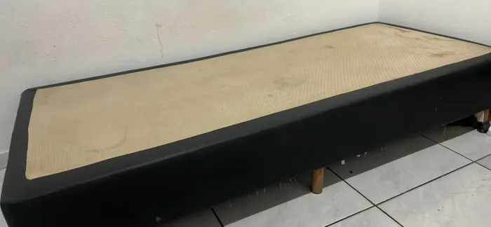 Box para cama de solteiro 