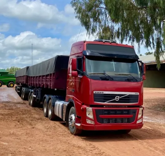 Volvo FH 560 14/14 - Entrada de 10%