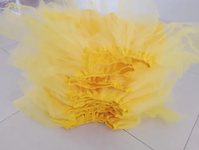 10 saias de filó forradas.  Usada única vez em apresentação escolar. 