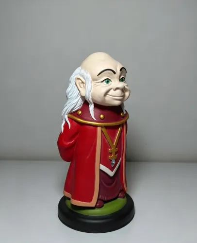 Estátua mestre dos magos do desenho animado caverna do dragão