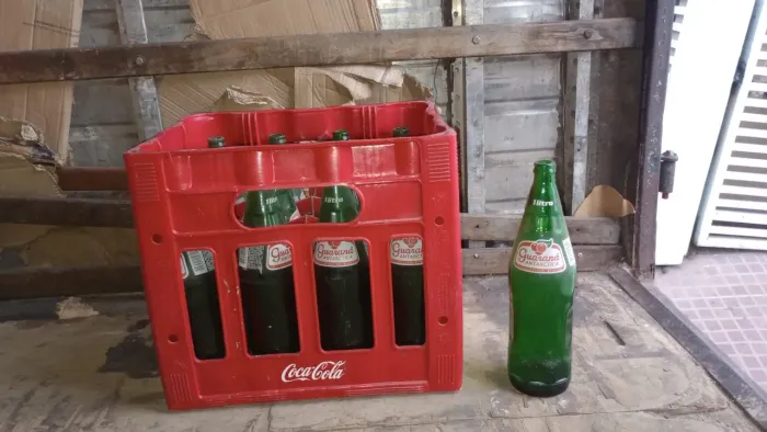 Engradado completo Guaraná Antarctica retornável 1L<br>ou: