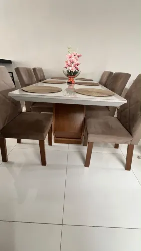 MESA DE JANTAR 6 CADEIRAS