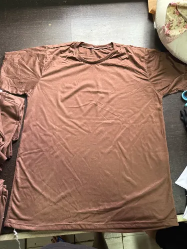 Saldo de camisetas masculinas