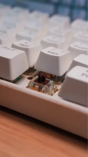 Teclado gamer Gamdias Hermes e3