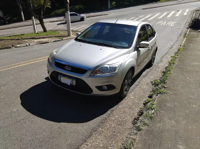 Ford Focus Sedan 1.6/1.6 Flex 8v/16v 4P Mec. 2011