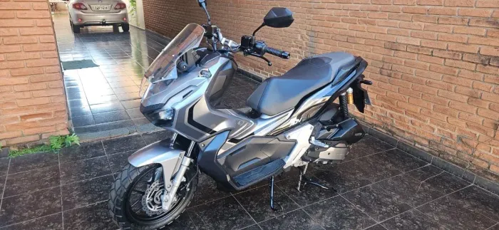 HONDA ADV 150 PRATA 2023