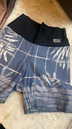 Short marca Live tamanho P