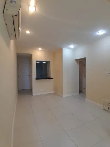 Apartamento de 2 quartos em CopacabanaApartamento de 2 quartos em Copacabana