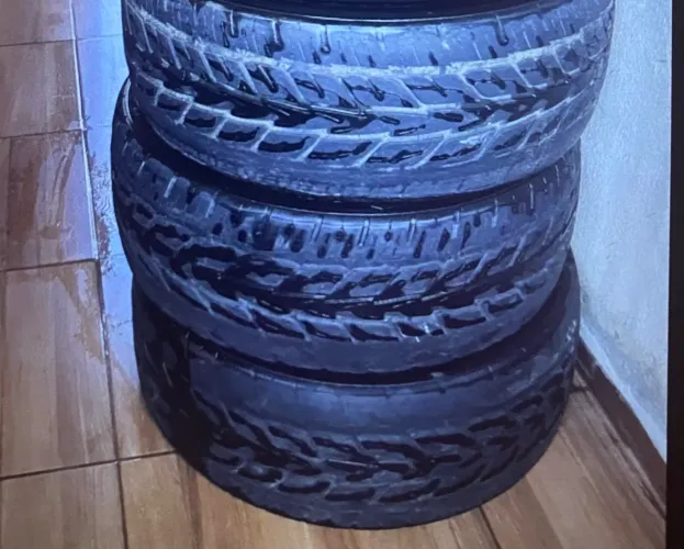 Pneu 285/40/22