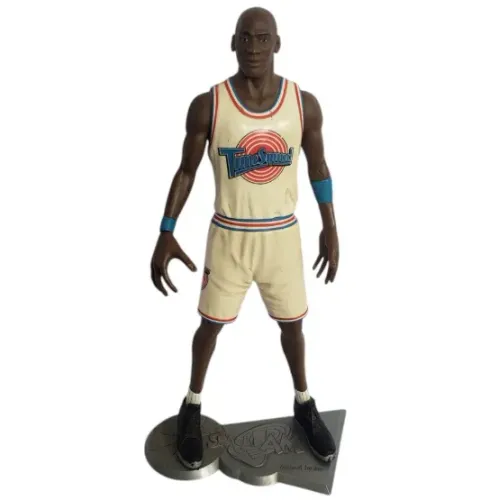 Boneco Michael Jordan da coleção Space Jam, Figura Gigante com 40 CM - Playmates de 1996