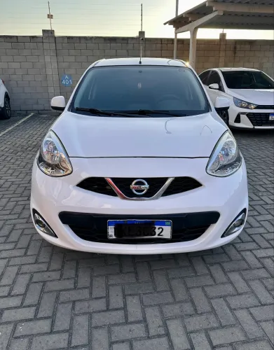 Nissan March SV 1.6 16V Flexstart 5P Mec. 2017