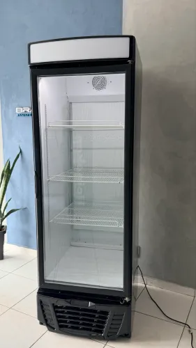 Expositor Gelopar Semi Novo 570L  . Garantia de 8 mês