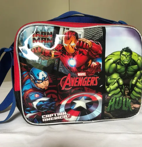 Lancheira/ Marvel