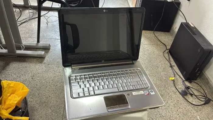Notbook HP para retirar peças