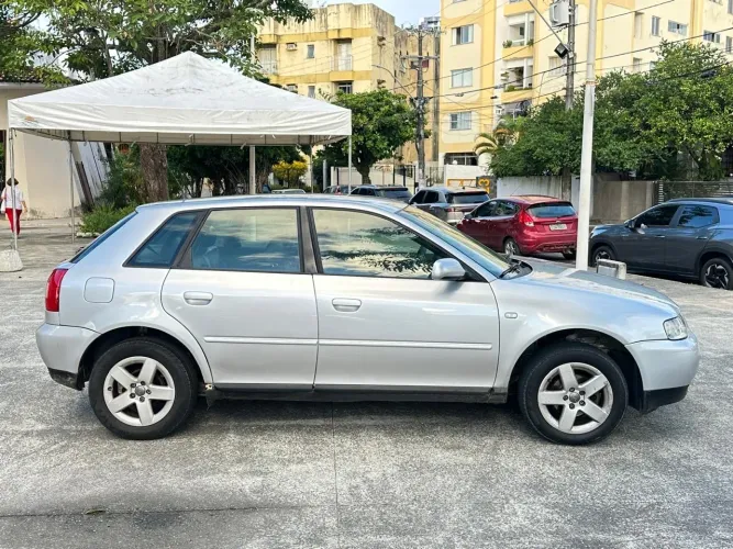 Audi A3 1.6 5P 2006