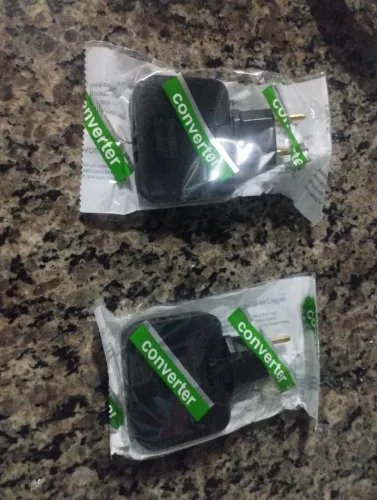 Kit 2 adaptador de tomada articulados, 3 em cada uma