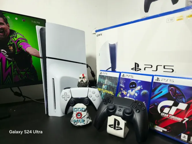 PLAYSTATION 5 SLIM MIDIA FÍSICA 2 CONTROLES 